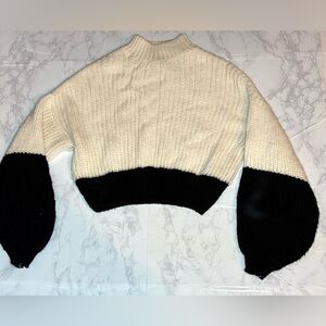Miss Selfridge Crop Sweater Womens Size 2 Black White Knit Long Sleeve Mock Neck